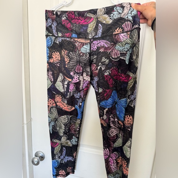 Women's Multicolor Butterfly Print Leggings - Picture 1 of 4